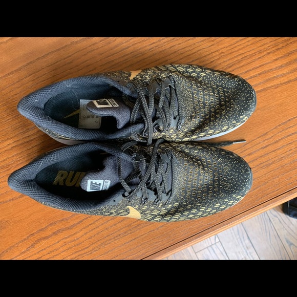 Nike Pegasus 35 Running Shoes - Picture 3 of 4